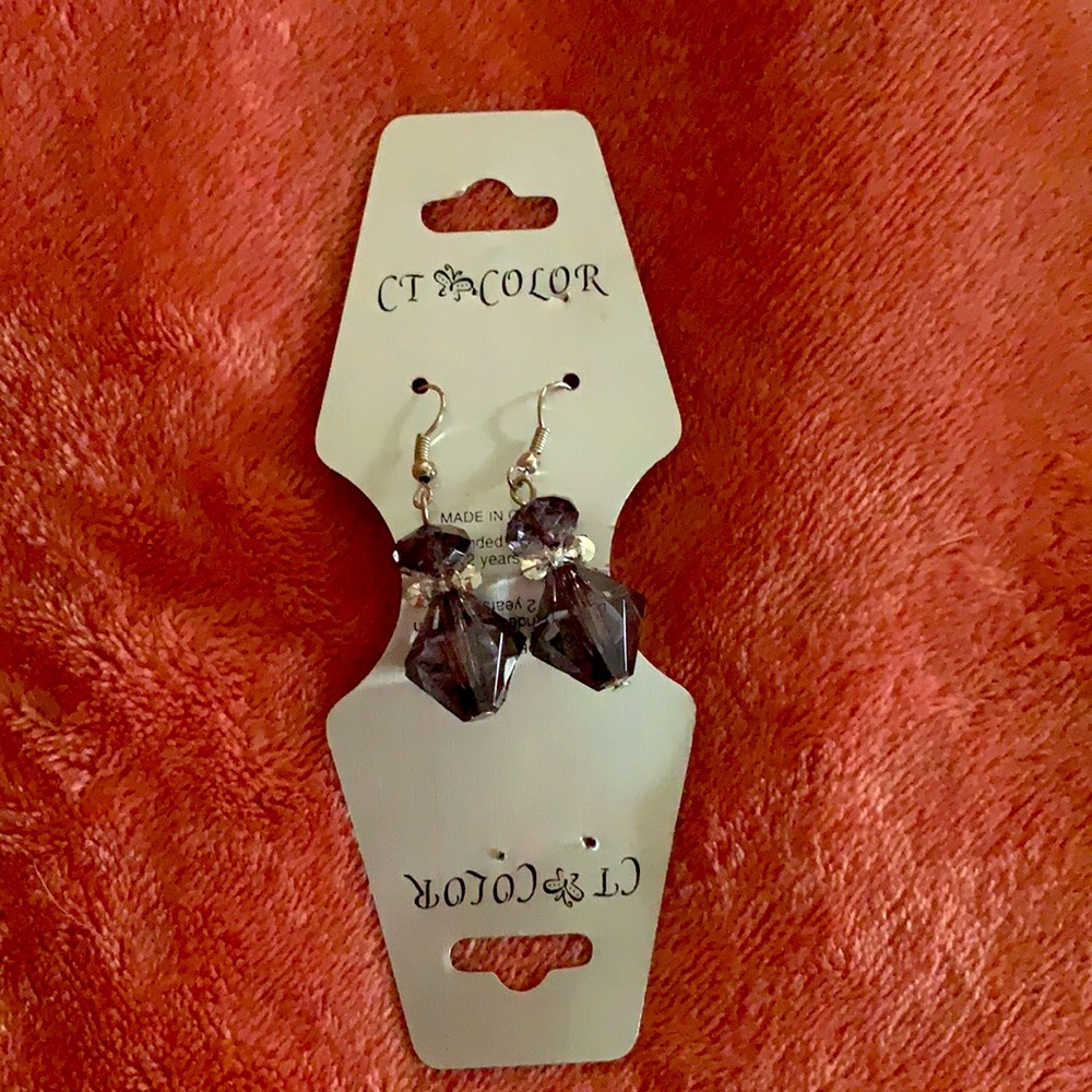 Black Dangling Earrings